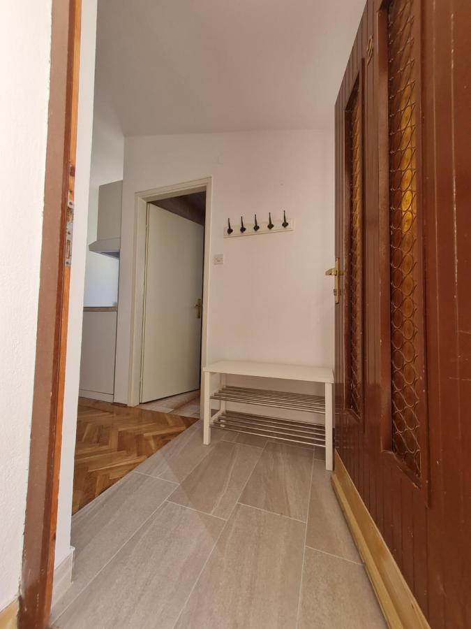 Apartments Apartmani Pintar Mimice Luaran gambar